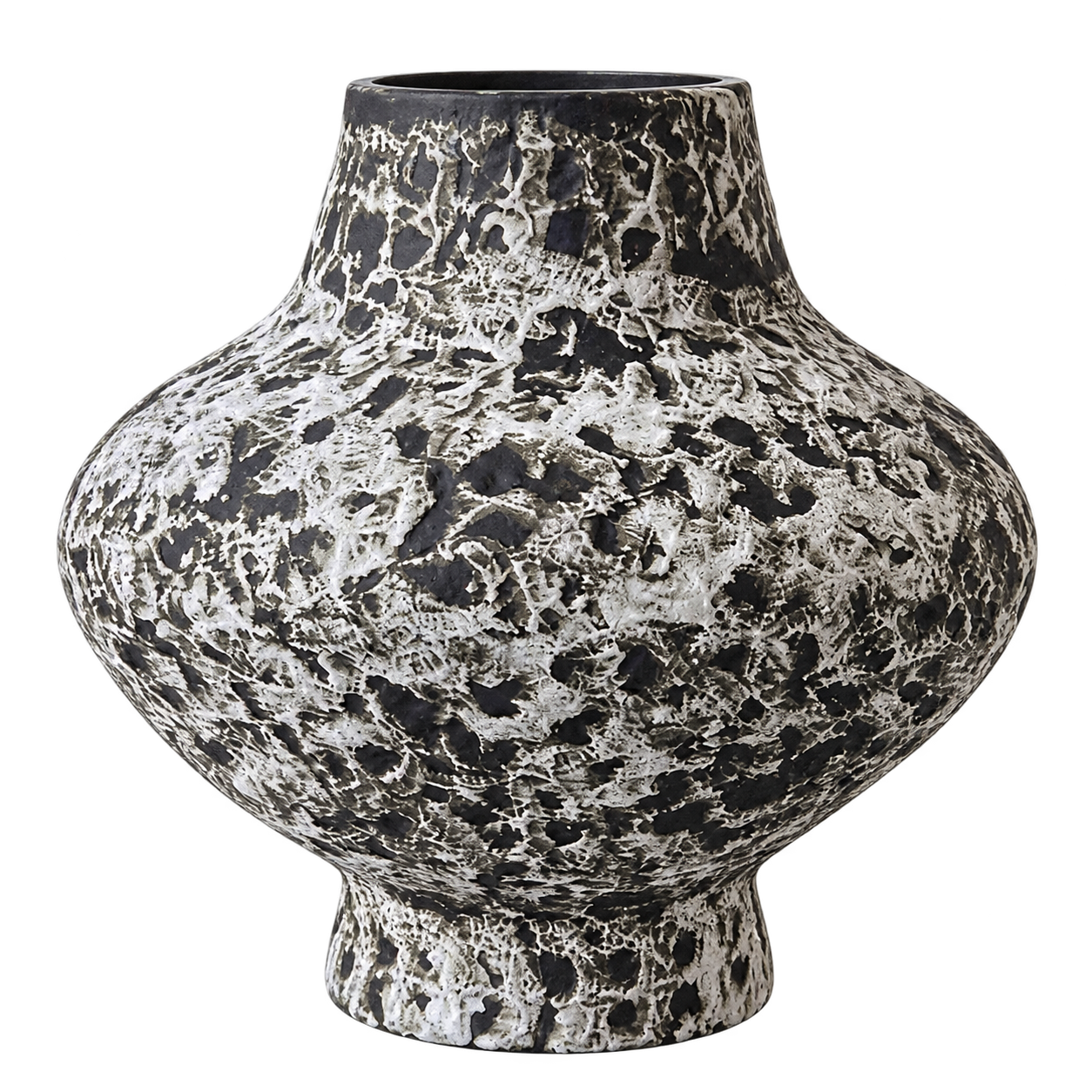 Sumi Artisan Ceramic Vase – Round