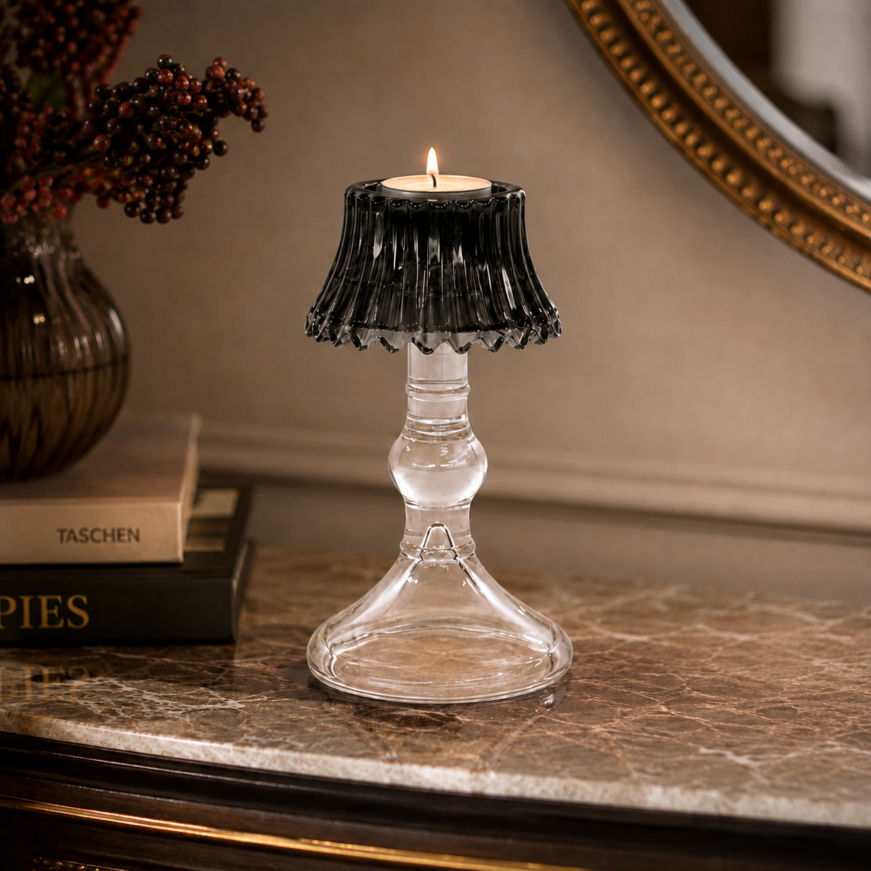 Lumiere Black  -  Petit hover preview