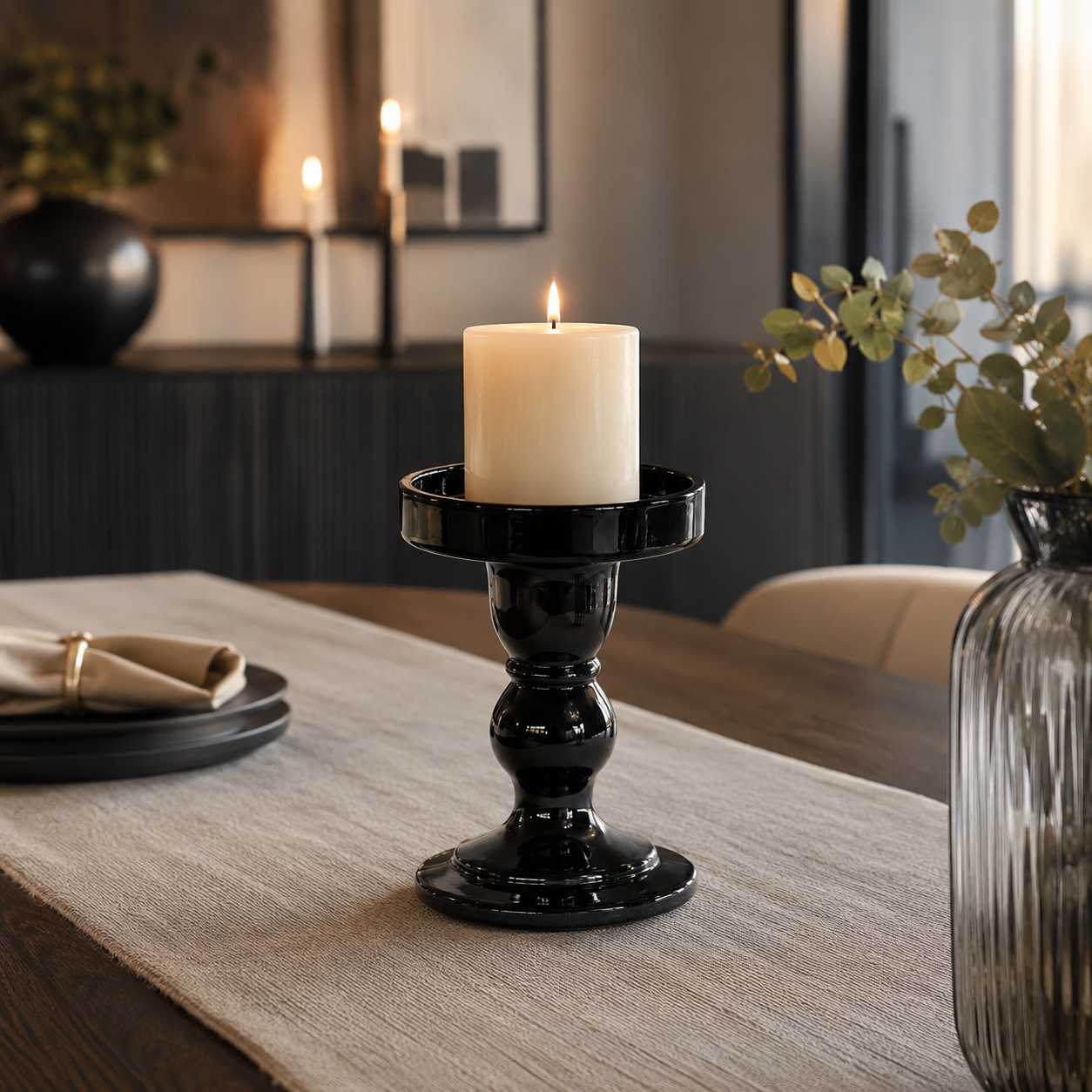 Helios Black - Moyen hover preview