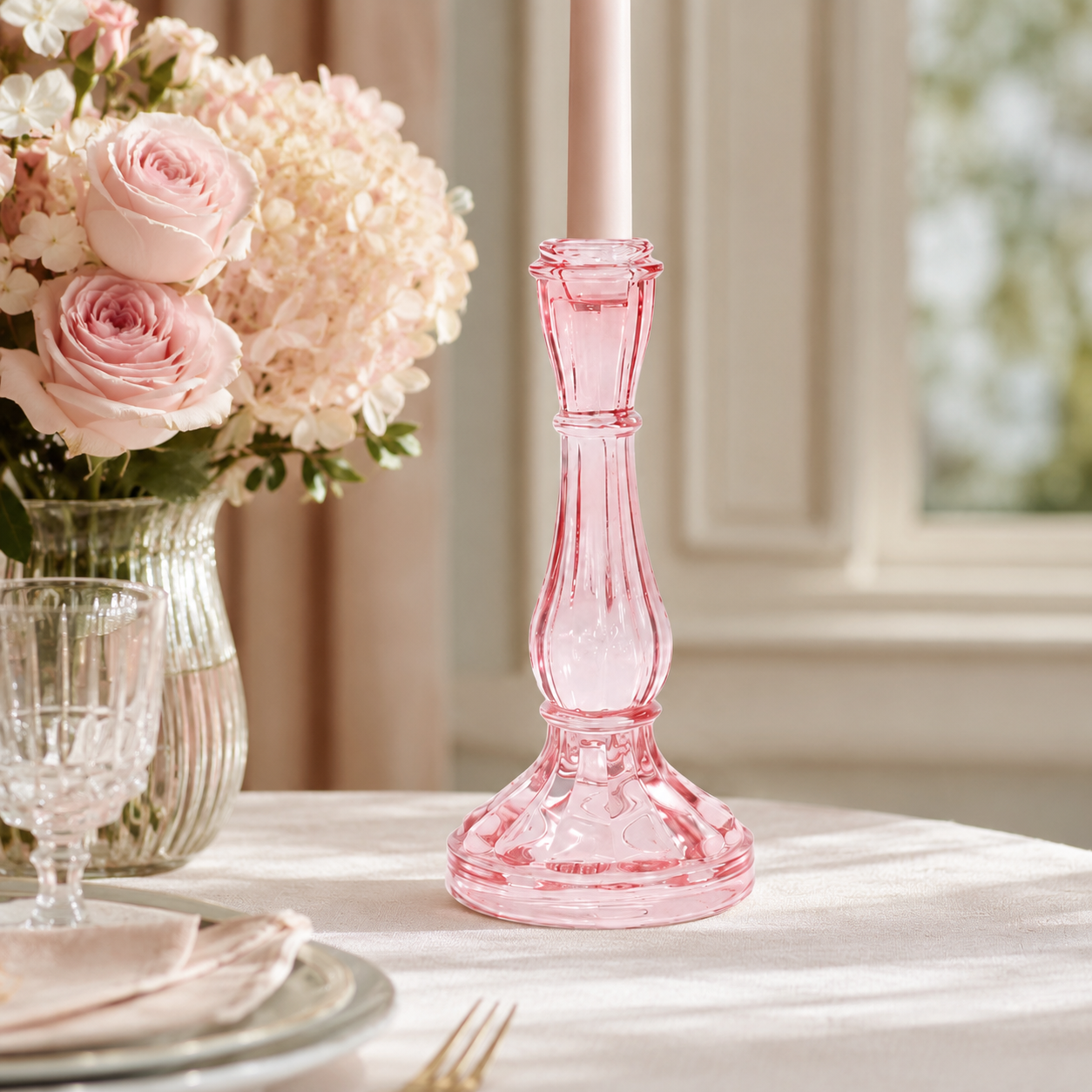Celestine Candle Holder - Grand hover preview