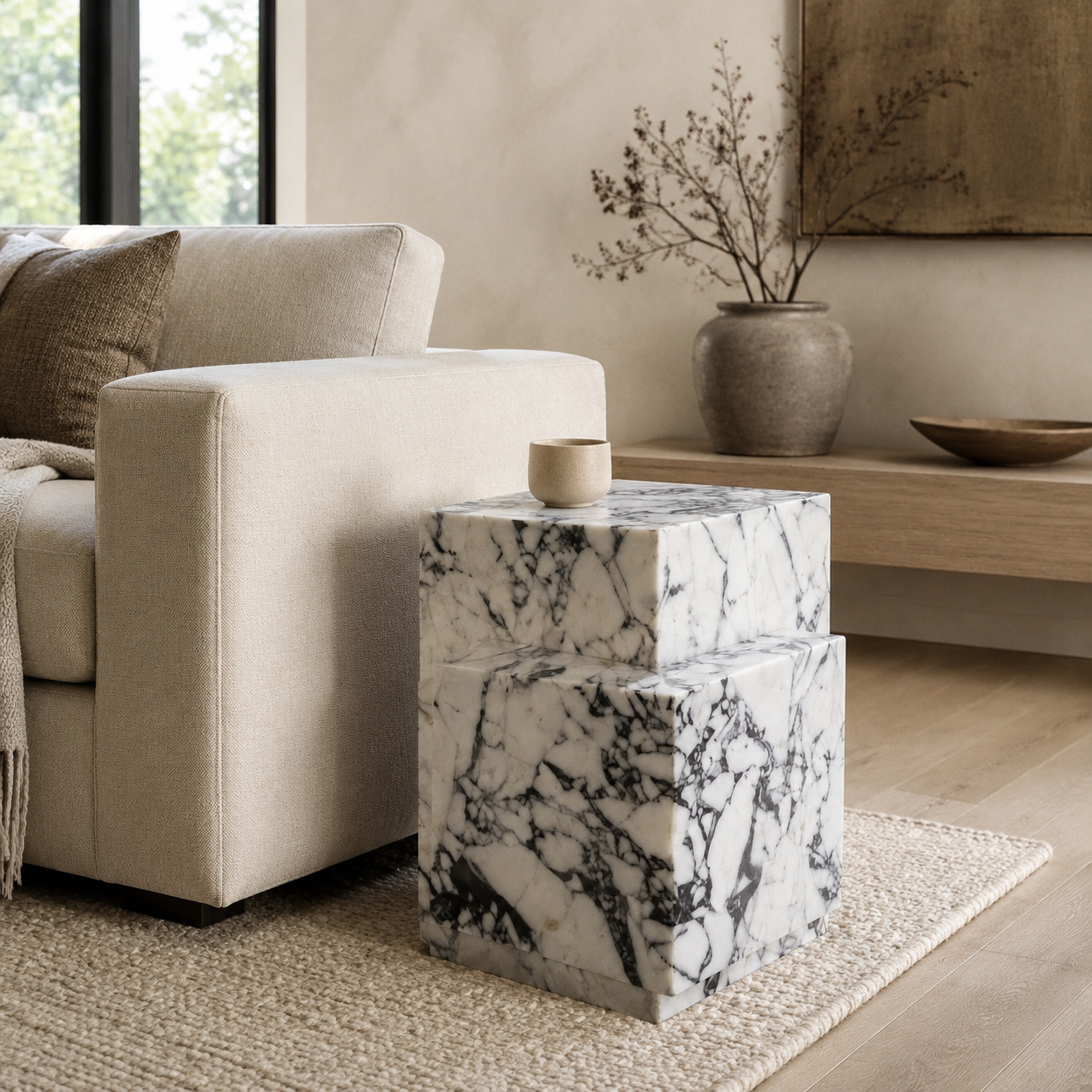 VELA SIDE TABLE hover preview